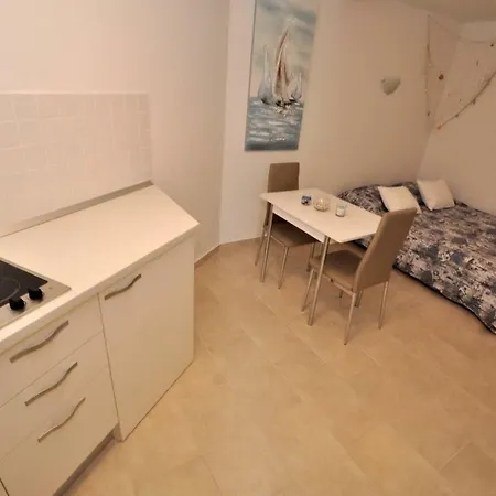 Apartment Apartman Fortica Split